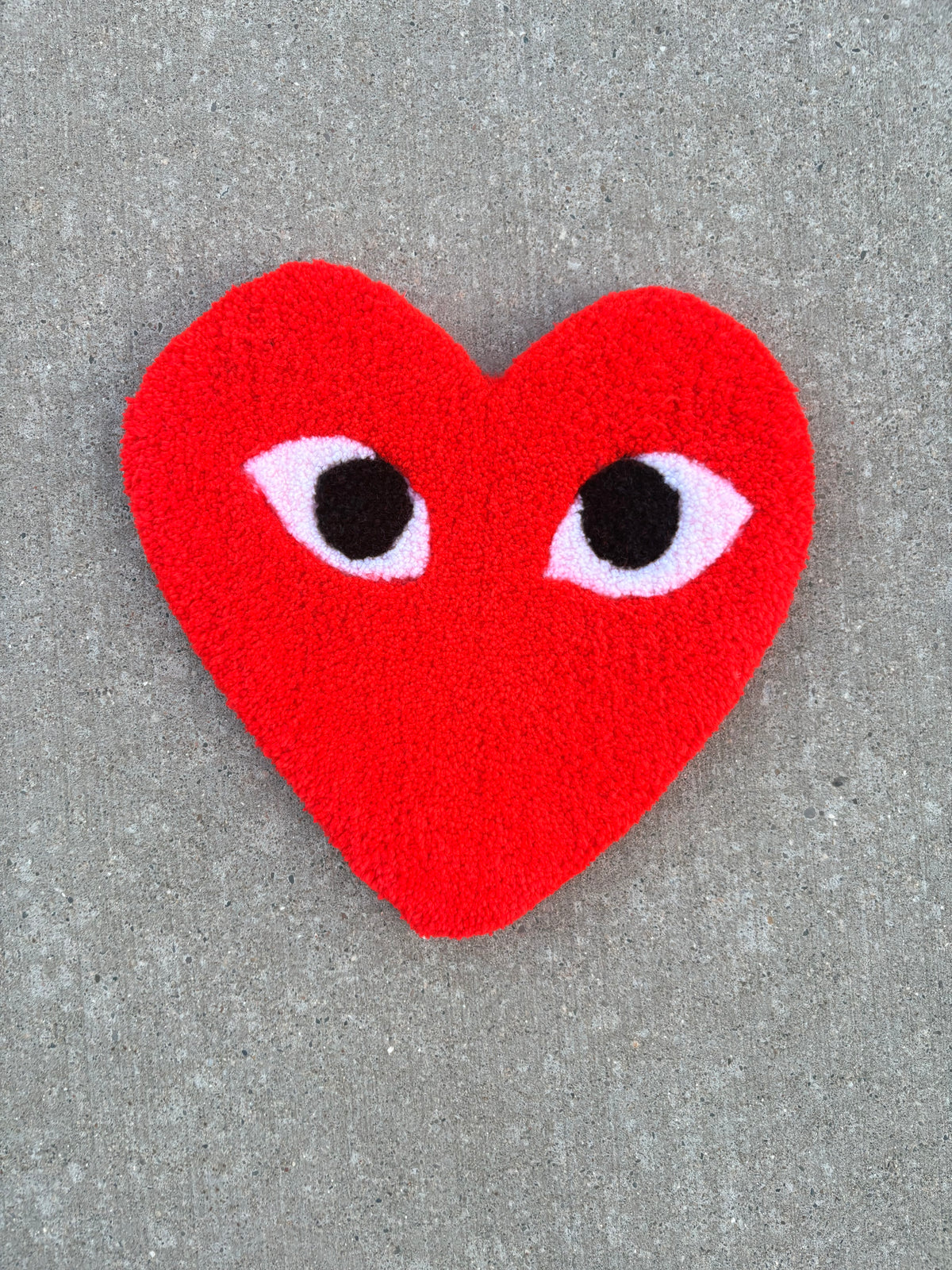Red cdg heart rug